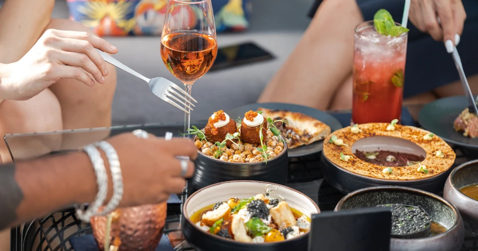 Panduan Makanan Santa Cruz. Restoran Terbaik, Kafe & Makanan Pesisir