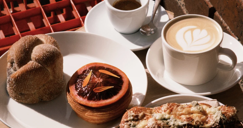 Temui Santa Cruz. Panduan Perjalanan Lengkap untuk Pelawat Kali Pertama